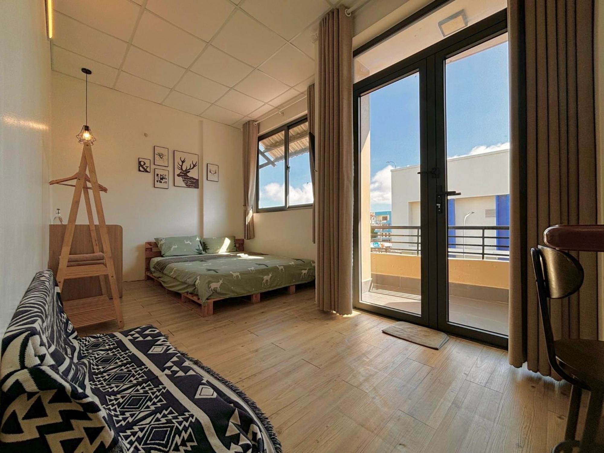 Stay Hostel - 300M From The Ferry Rach Gia Exterior photo